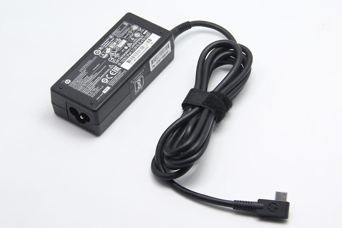 原装45W惠普幽灵HP spectre 13 Elite x2 1012 TYPE-C电源适配器 TPN-CA01 原装45W惠普幽灵HP spectre 13 Elite x2 1012 TYPE-C电源适配器 TPN-CA01