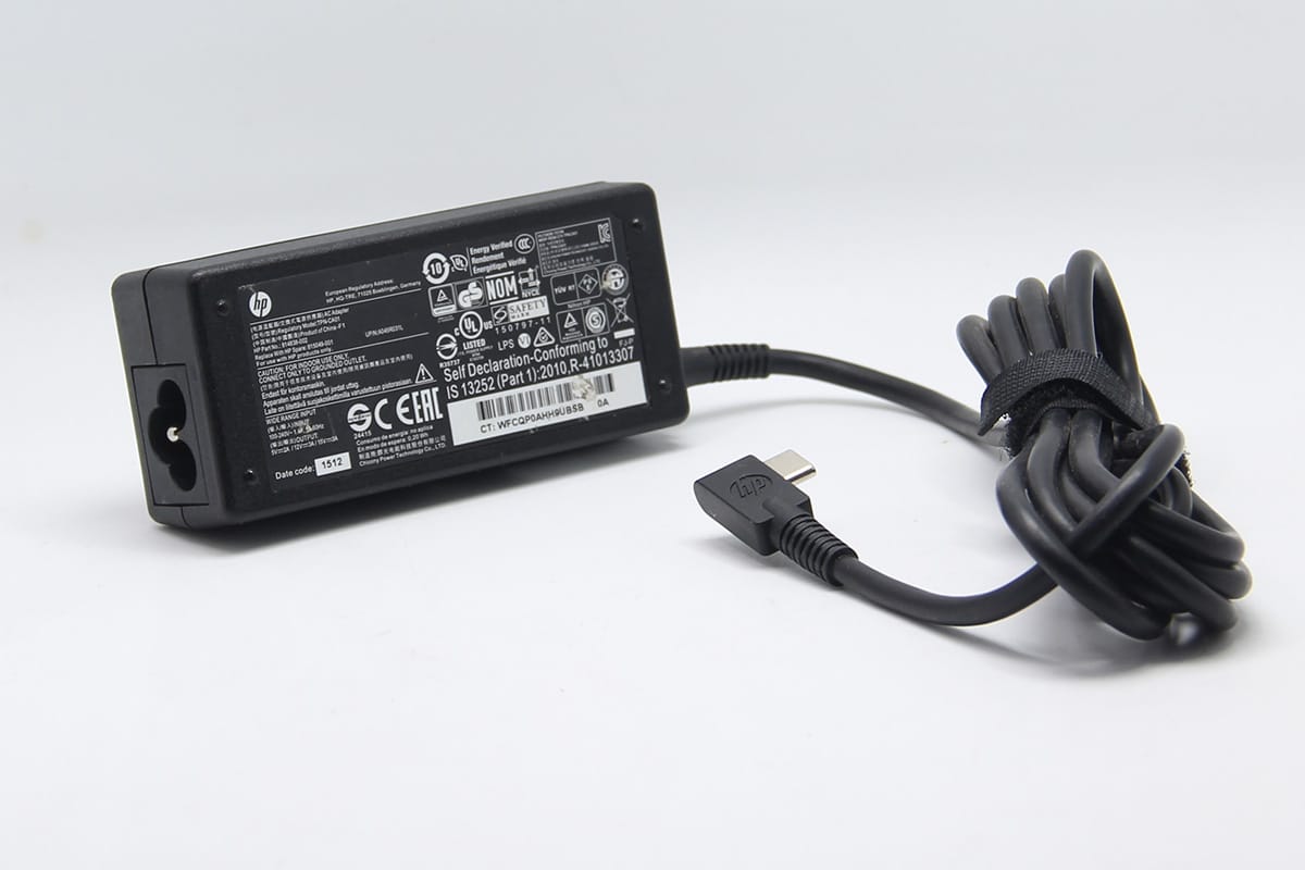 原装45W惠普幽灵HP spectre 13 Elite x2 1012 TYPE-C电源适配器 TPN-CA01 原装45W惠普幽灵HP spectre 13 Elite x2 1012 TYPE-C电源适配器 TPN-CA01