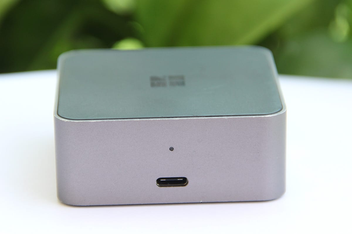 原装微软MicrosoftDisplay Dock lumia950xl手机显示扩展坞HD-500 原装微软MicrosoftDisplay Dock lumia950xl手机显示扩展坞HD-500
