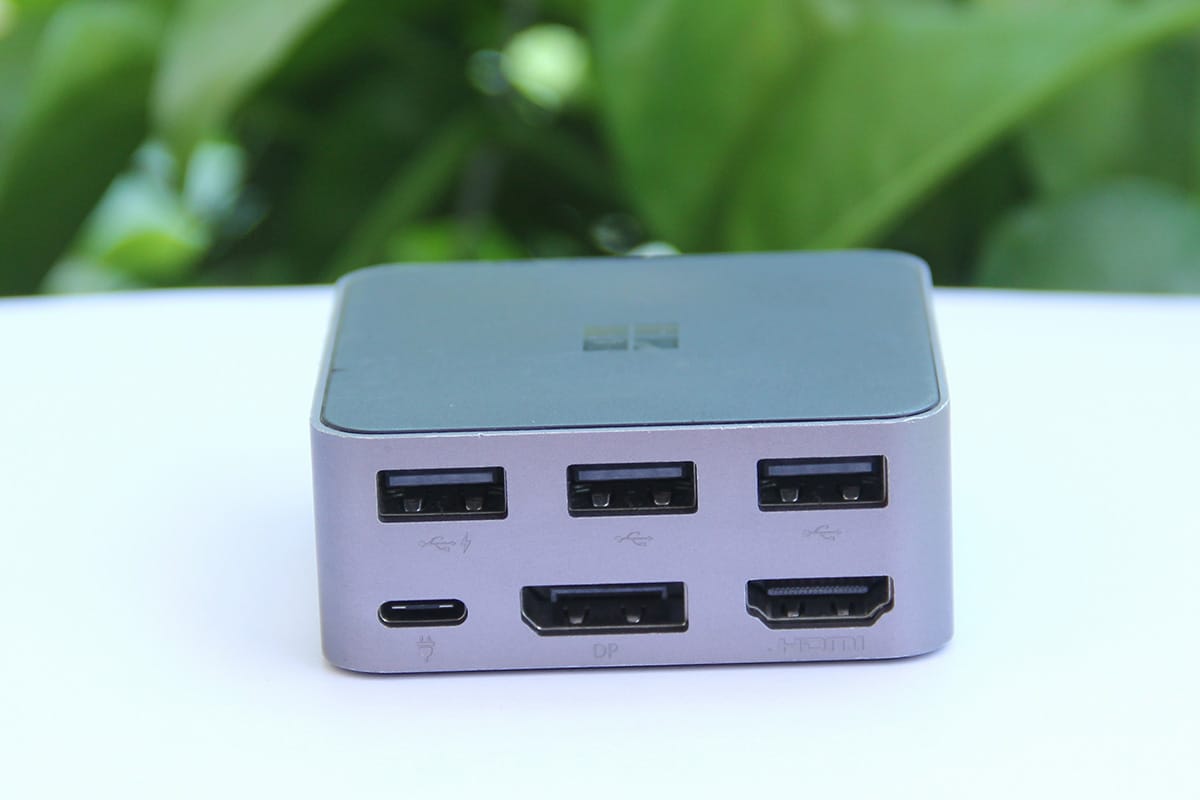 原装微软MicrosoftDisplay Dock lumia950xl手机显示扩展坞HD-500 原装微软MicrosoftDisplay Dock lumia950xl手机显示扩展坞HD-500