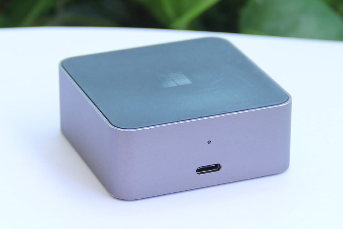 原装微软MicrosoftDisplay Dock lumia950xl手机显示扩展坞HD-500 原装微软MicrosoftDisplay Dock lumia950xl手机显示扩展坞HD-500