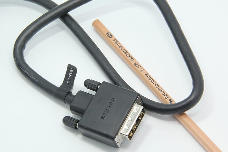 原装贝尔金USB外置显卡 displaylink扩展线 转DVI HDMI VGA分屏器炒股 USB TO DVI F1D9001B06 原装贝尔金USB外置显卡 displaylink扩展线 转DVI HDMI VGA分屏器炒股 USB TO DVI F1D9001B06