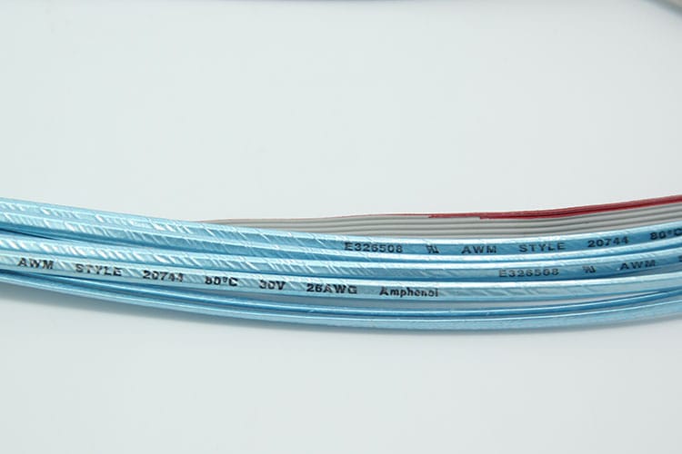 原装mini SAS to 4*SATA mini sas 1转4SATA CBL-0097L-02 原装mini SAS to 4*SATA mini sas 1转4SATA CBL-0097L-02