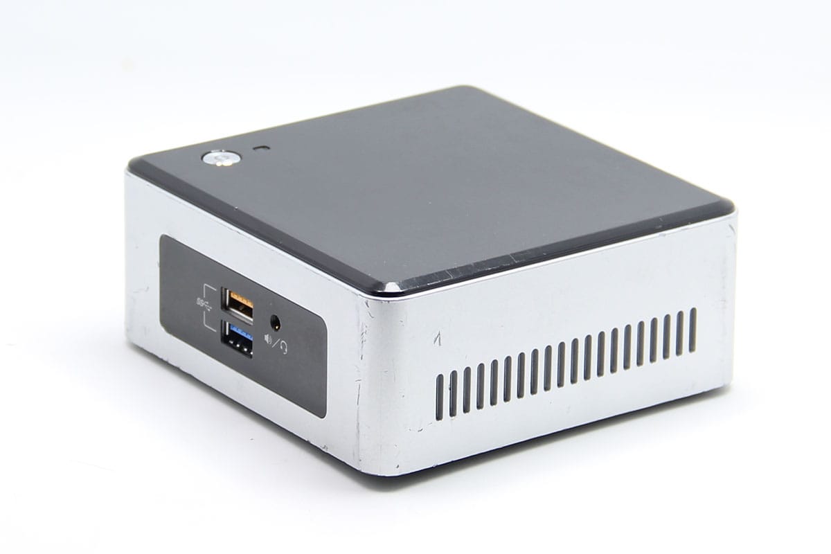 原装NUC 技嘉 电脑小主机 i3 i5 i7 低功耗小电脑办公娱乐影音小PC