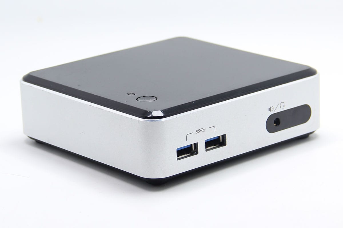 原装NUC 技嘉 电脑小主机 i3 i5 i7 低功耗小电脑办公娱乐影音小PC