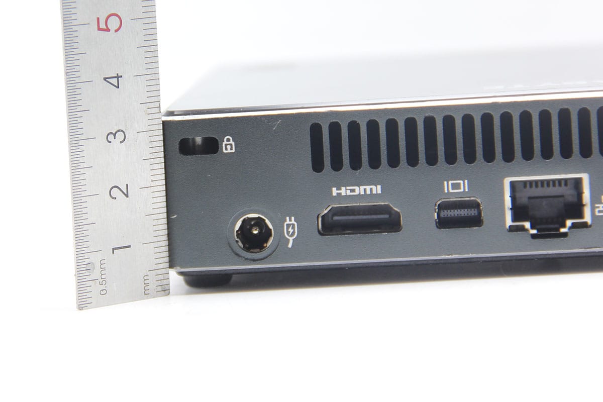 原装NUC 技嘉 电脑小主机 i3 i5 i7 低功耗小电脑办公娱乐影音小PC