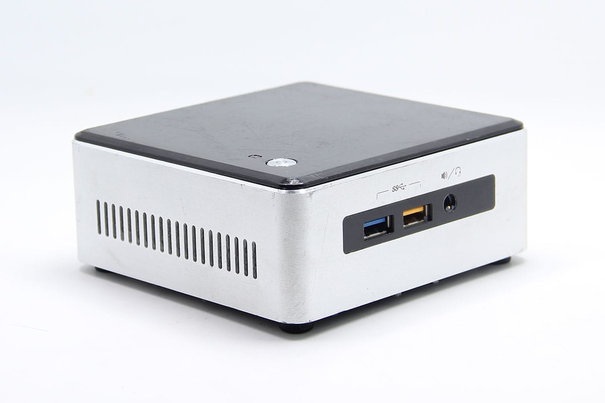 原装NUC 技嘉 电脑小主机 i3 i5 i7 低功耗小电脑办公娱乐影音小PC