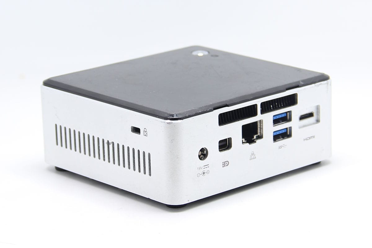 原装NUC 技嘉 电脑小主机 i3 i5 i7 低功耗小电脑办公娱乐影音小PC