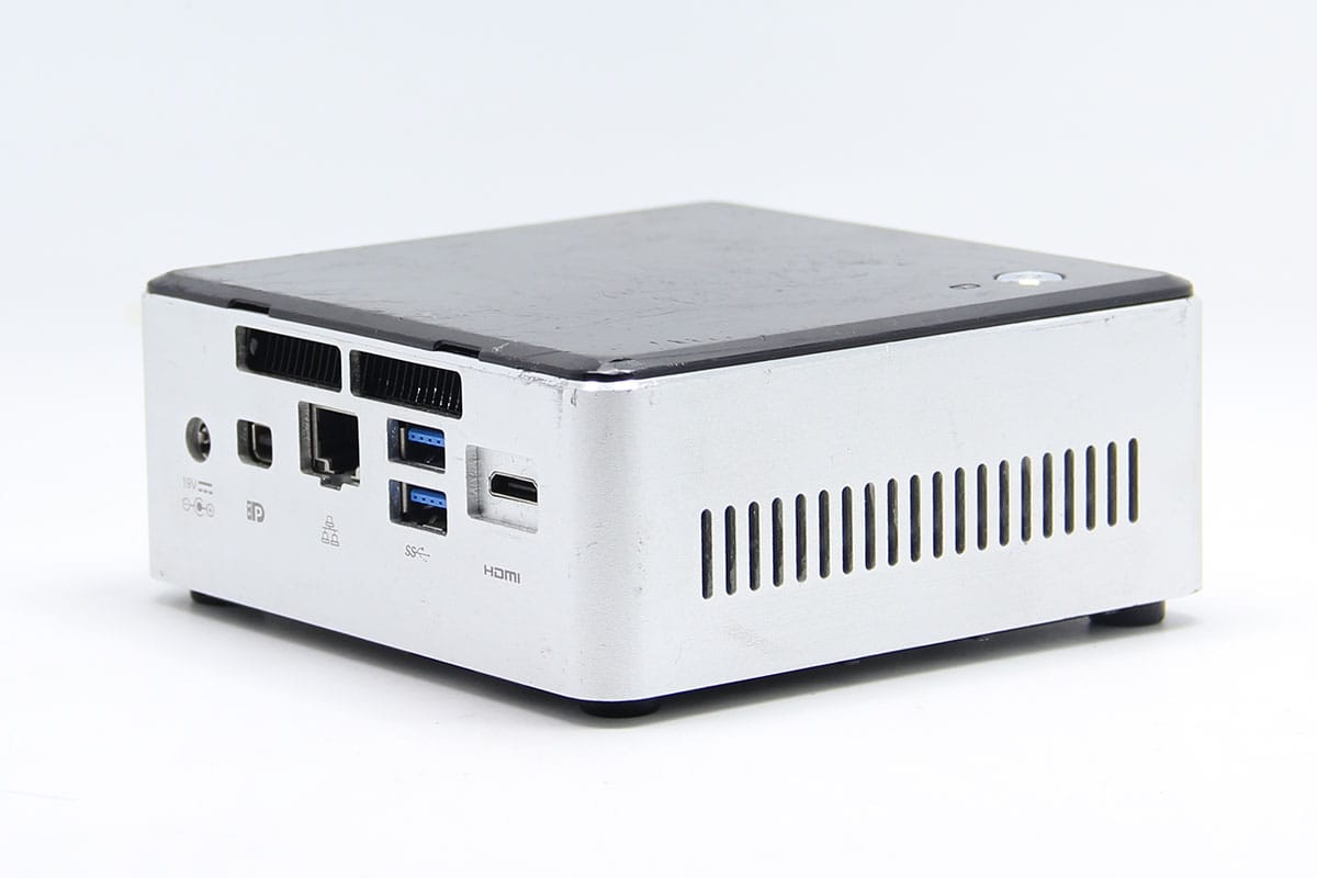 原装NUC 技嘉 电脑小主机 i3 i5 i7 低功耗小电脑办公娱乐影音小PC