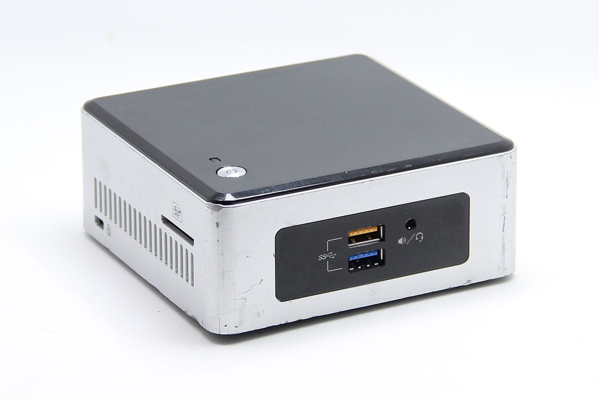 原装NUC 技嘉 电脑小主机 i3 i5 i7 低功耗小电脑办公娱乐影音小PC