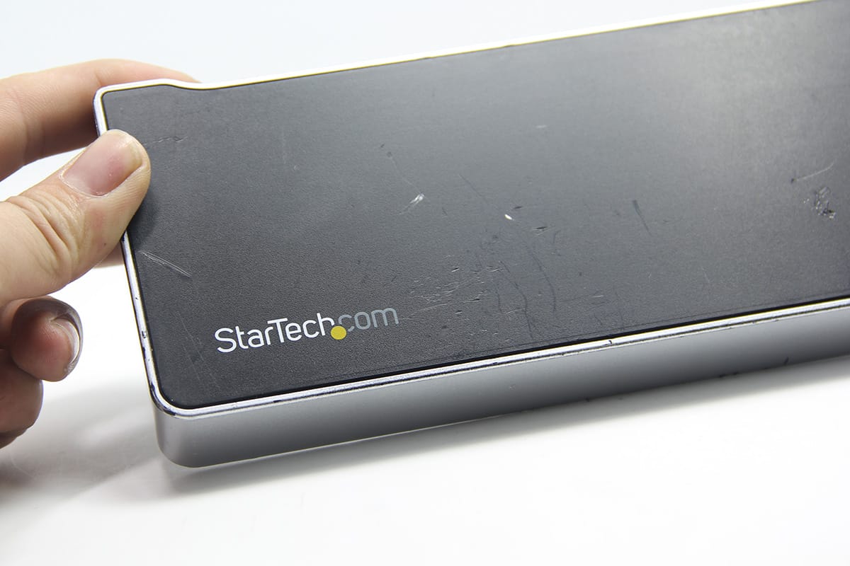 原装USB3.0 Docking 扩展坞Mac windows虫洞传输KVM 外接多屏 5个USB3.0 千兆网卡Station for Two Laptops 原装USB3.0 Docking 扩展坞Mac windows虫洞传输KVM 外接多屏 5个USB3.0 千兆网卡Station for Two Laptops