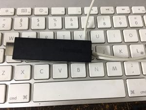 微软第一代无线投影器 拆解 换线教程