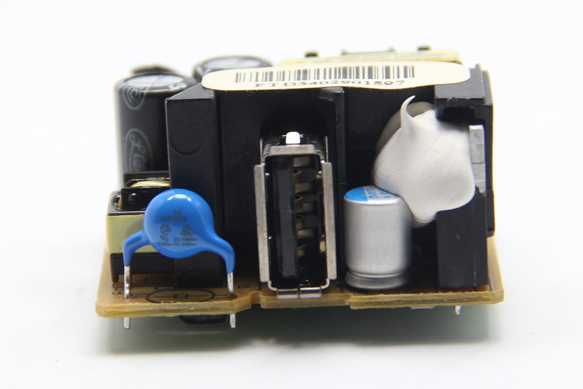 戴尔原装Venue 7 8平板USB电源适配器充电器10W 5V2A HA10USNM130 戴尔原装Venue 7 8平板USB电源适配器充电器10W 5V2A HA10USNM130