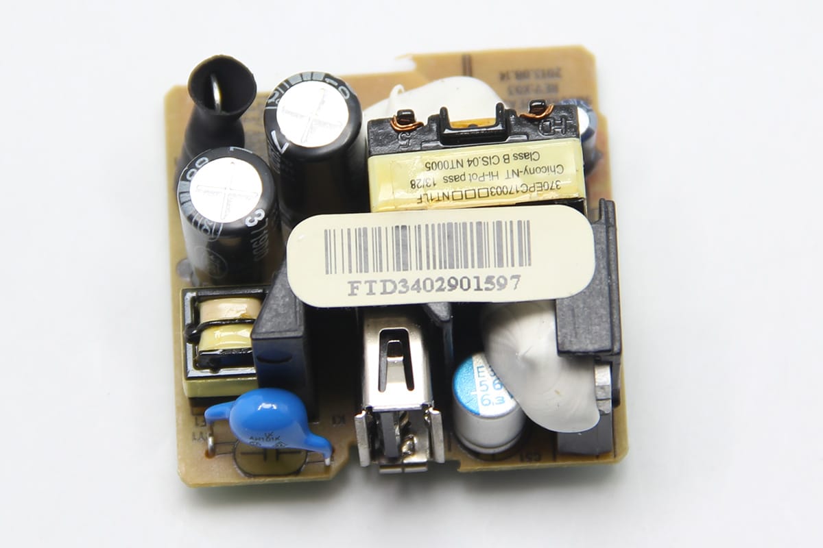 戴尔原装Venue 7 8平板USB电源适配器充电器10W 5V2A HA10USNM130 戴尔原装Venue 7 8平板USB电源适配器充电器10W 5V2A HA10USNM130