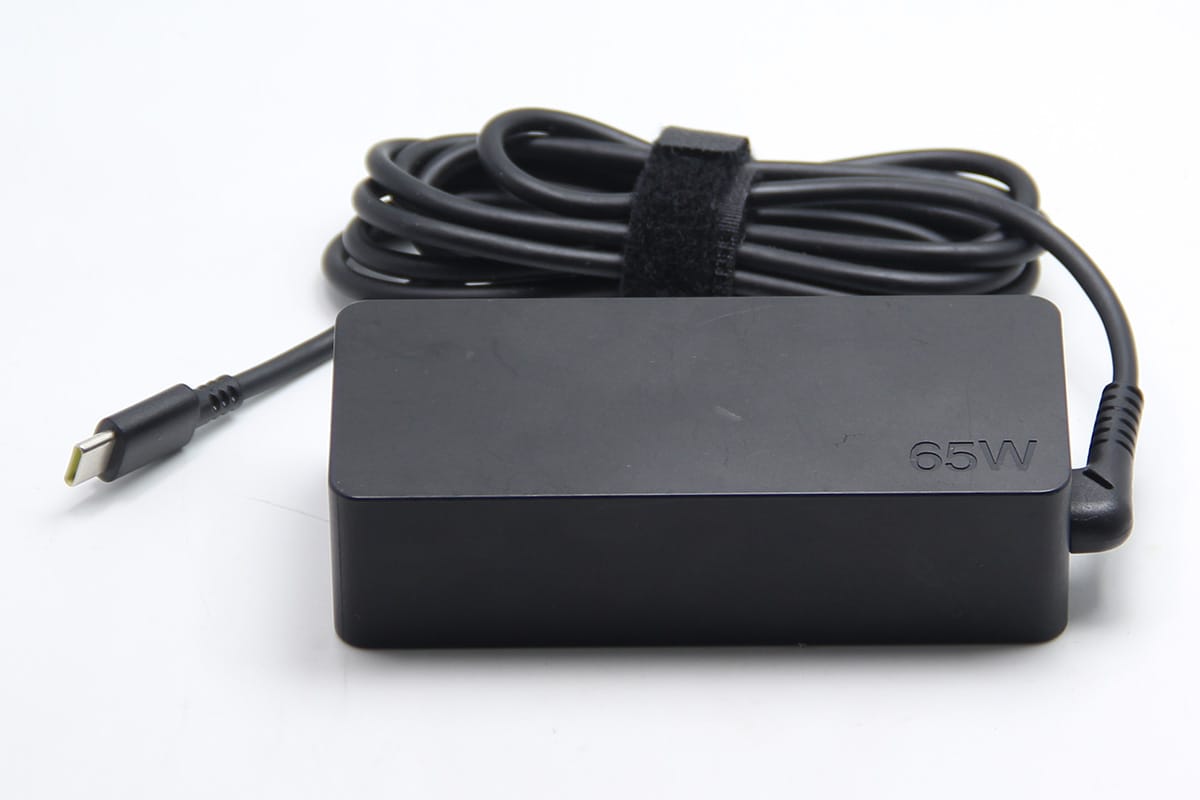 联想thinkpad电脑USB-C电源充电器 45W 65W PD3.0多电压输出供电 联想thinkpad电脑USB-C电源充电器 45W 65W PD3.0多电压输出供电