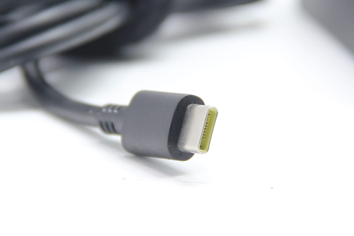 联想thinkpad电脑USB-C电源充电器 45W 65W PD3.0多电压输出供电 联想thinkpad电脑USB-C电源充电器 45W 65W PD3.0多电压输出供电