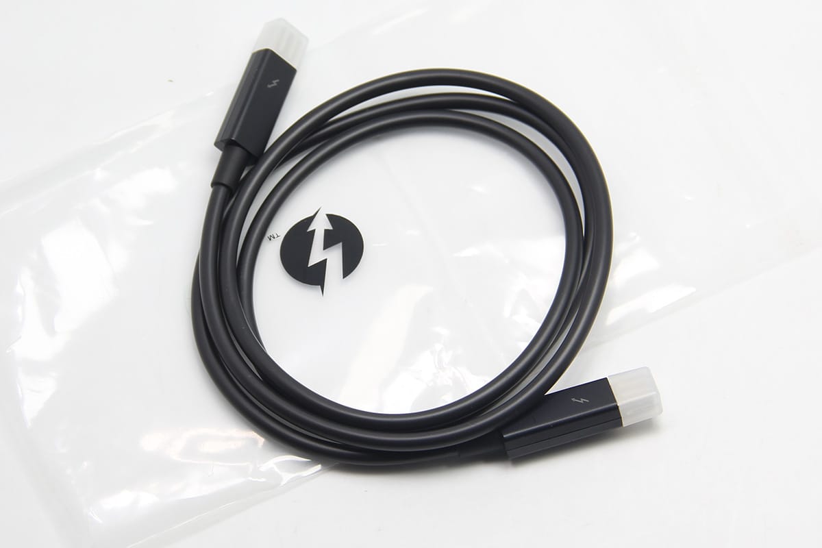 苹果1米雷电2数据线Thunderbolt2高速传输20G雷雳口雷电硬盘盒连接线 苹果1米雷电2数据线Thunderbolt2高速传输20G雷雳口雷电硬盘盒连接线