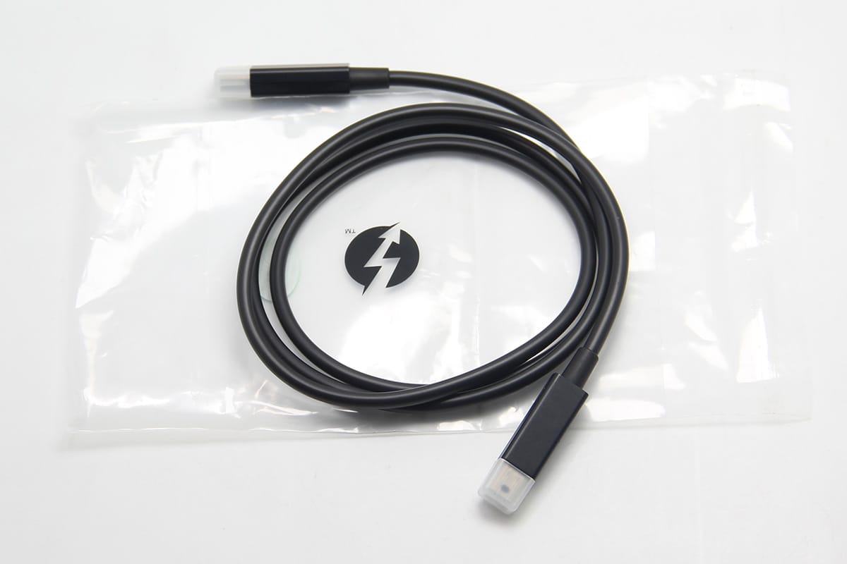 苹果1米雷电2数据线Thunderbolt2高速传输20G雷雳口雷电硬盘盒连接线 苹果1米雷电2数据线Thunderbolt2高速传输20G雷雳口雷电硬盘盒连接线