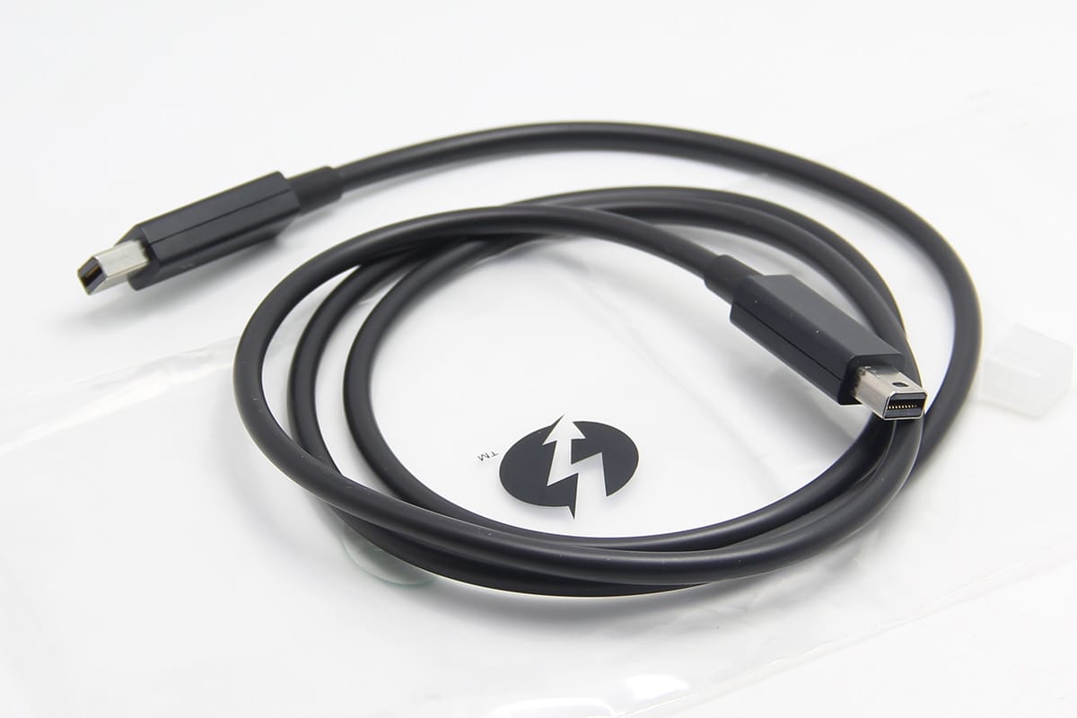 苹果1米雷电2数据线Thunderbolt2高速传输20G雷雳口雷电硬盘盒连接线 苹果1米雷电2数据线Thunderbolt2高速传输20G雷雳口雷电硬盘盒连接线