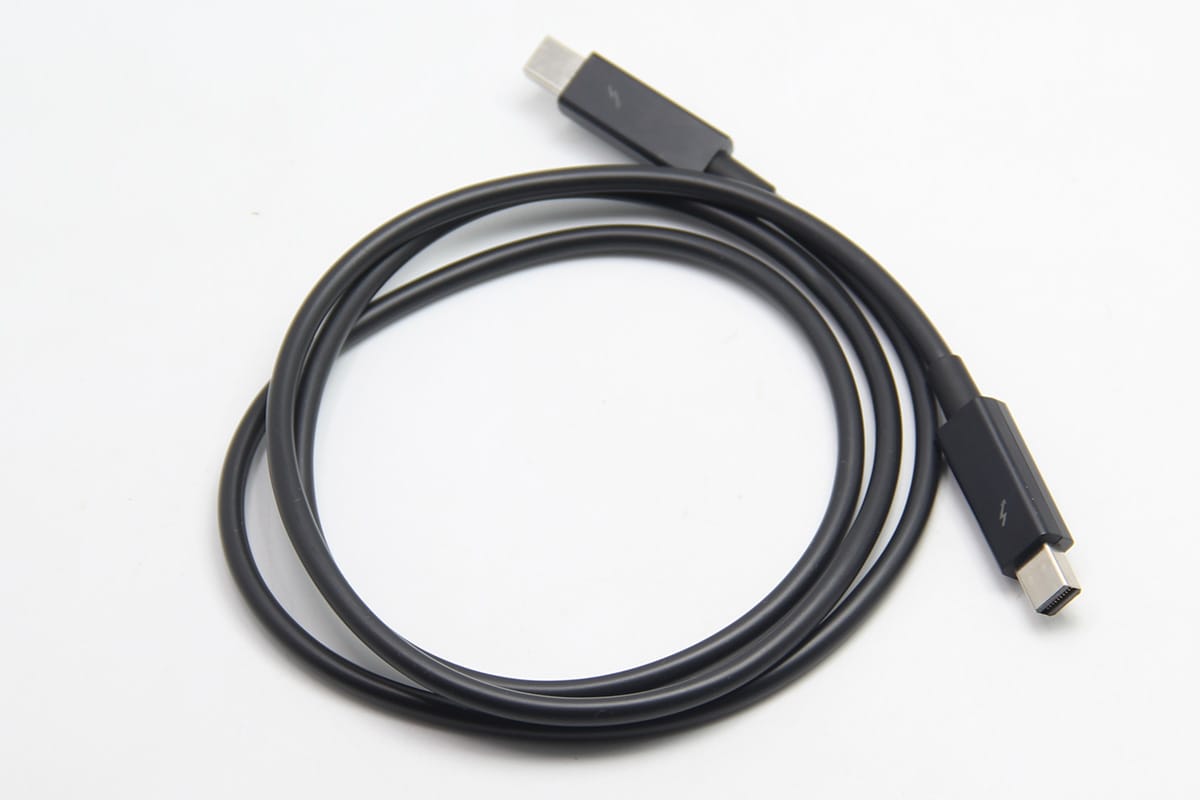 苹果1米雷电2数据线Thunderbolt2高速传输20G雷雳口雷电硬盘盒连接线 苹果1米雷电2数据线Thunderbolt2高速传输20G雷雳口雷电硬盘盒连接线