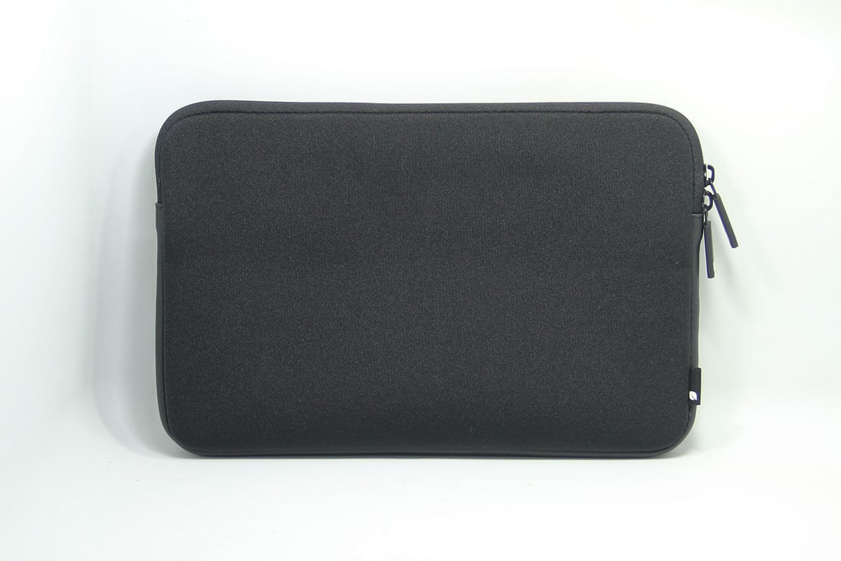 Incase macbook air pro reatina 11寸 12寸 13寸 15寸笔记本电脑包 内胆包 neoprene classic sleeve Incase macbook air pro reatina 11寸 12寸 13寸 15寸笔记本电脑包 内胆包 neoprene classic sleeve