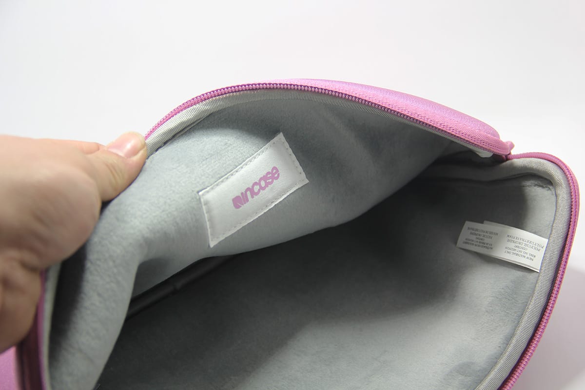 Incase macbook air pro reatina 11寸 12寸 13寸 15寸笔记本电脑包 内胆包 neoprene classic sleeve Incase macbook air pro reatina 11寸 12寸 13寸 15寸笔记本电脑包 内胆包 neoprene classic sleeve