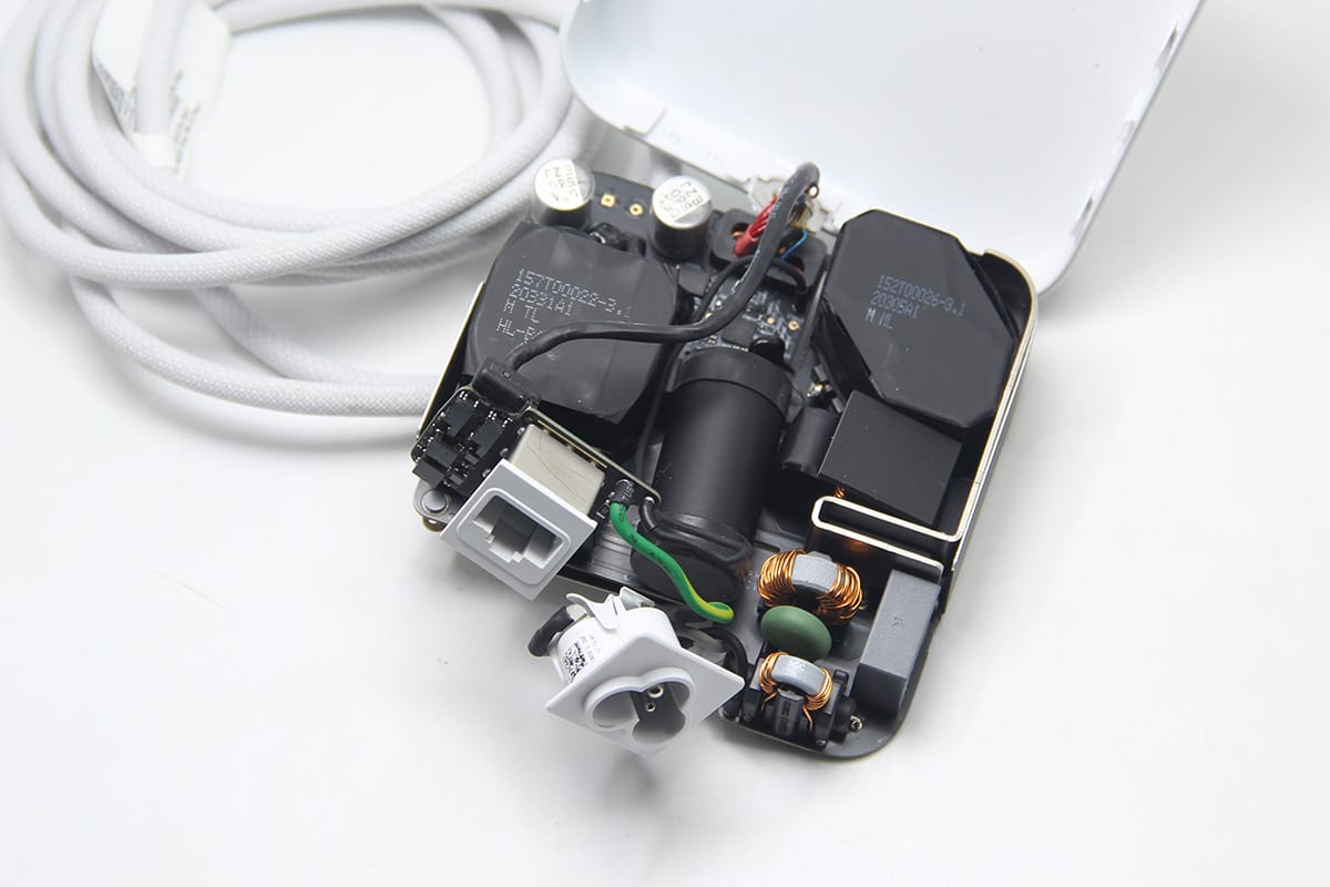 M1 iMac 143瓦电源适配器 A2388电源火牛 磁吸连接电源一体机充电器 M1 iMac 143瓦电源适配器 A2388电源火牛 磁吸连接电源一体机充电器