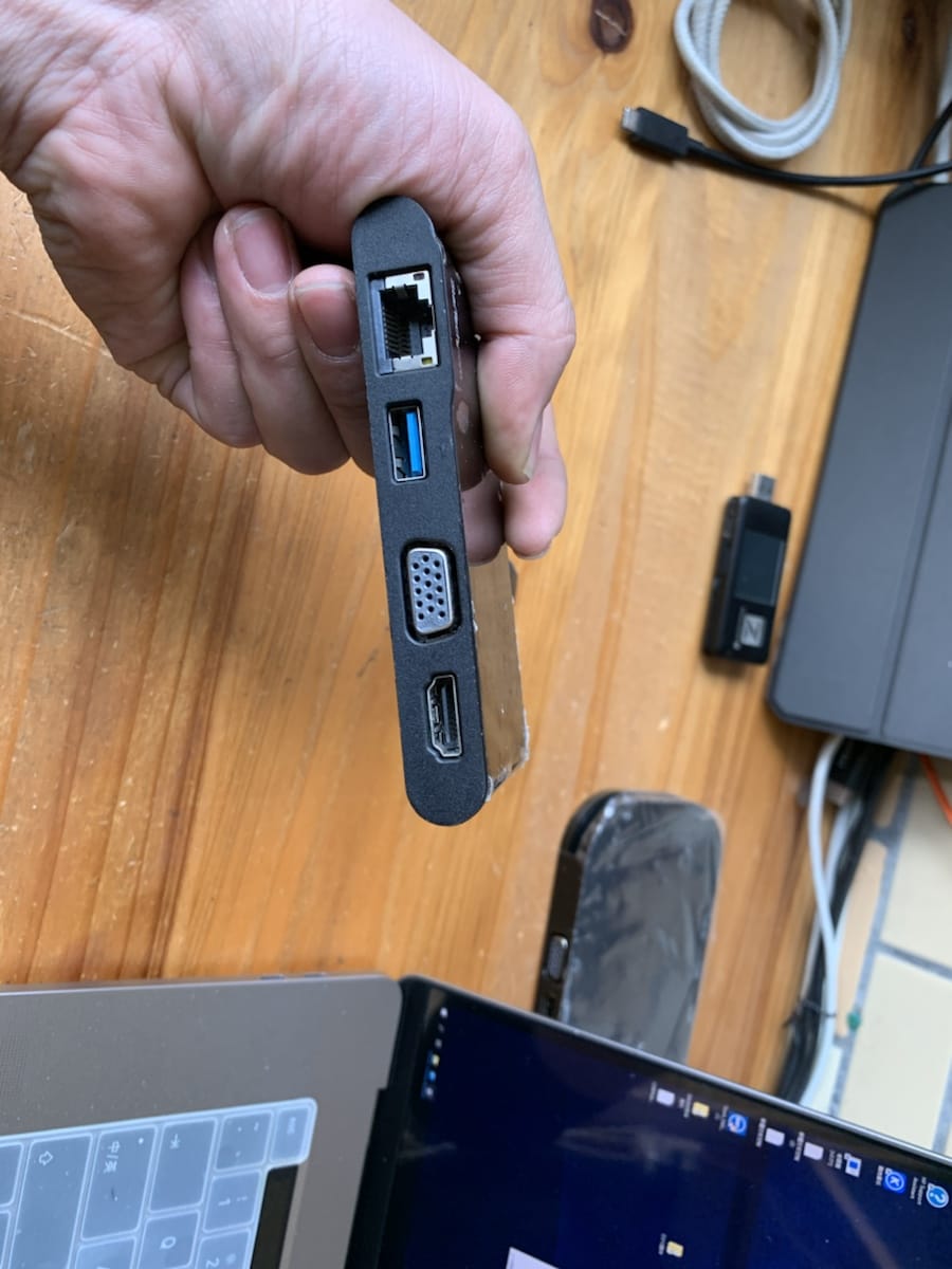 startech DKT30CHV 即插即用型 c转USB 千兆以太网 HDMI VGA 便携式扩展坞