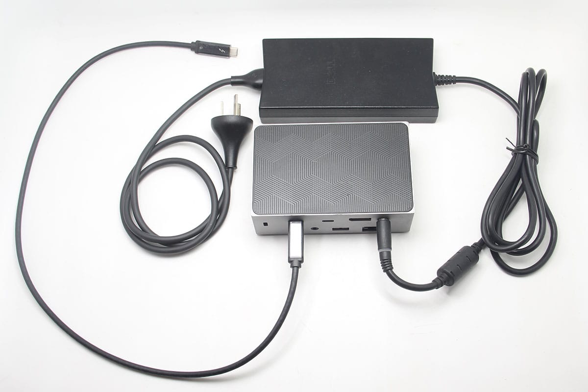 Thunderbolt™ 3 DV4K DOCK220 Docking Station with Power (Space Grey)兼容雷电3和全功能C扩展坞双4k 60hz 60瓦PD供电USBgen2 10G 网卡声卡