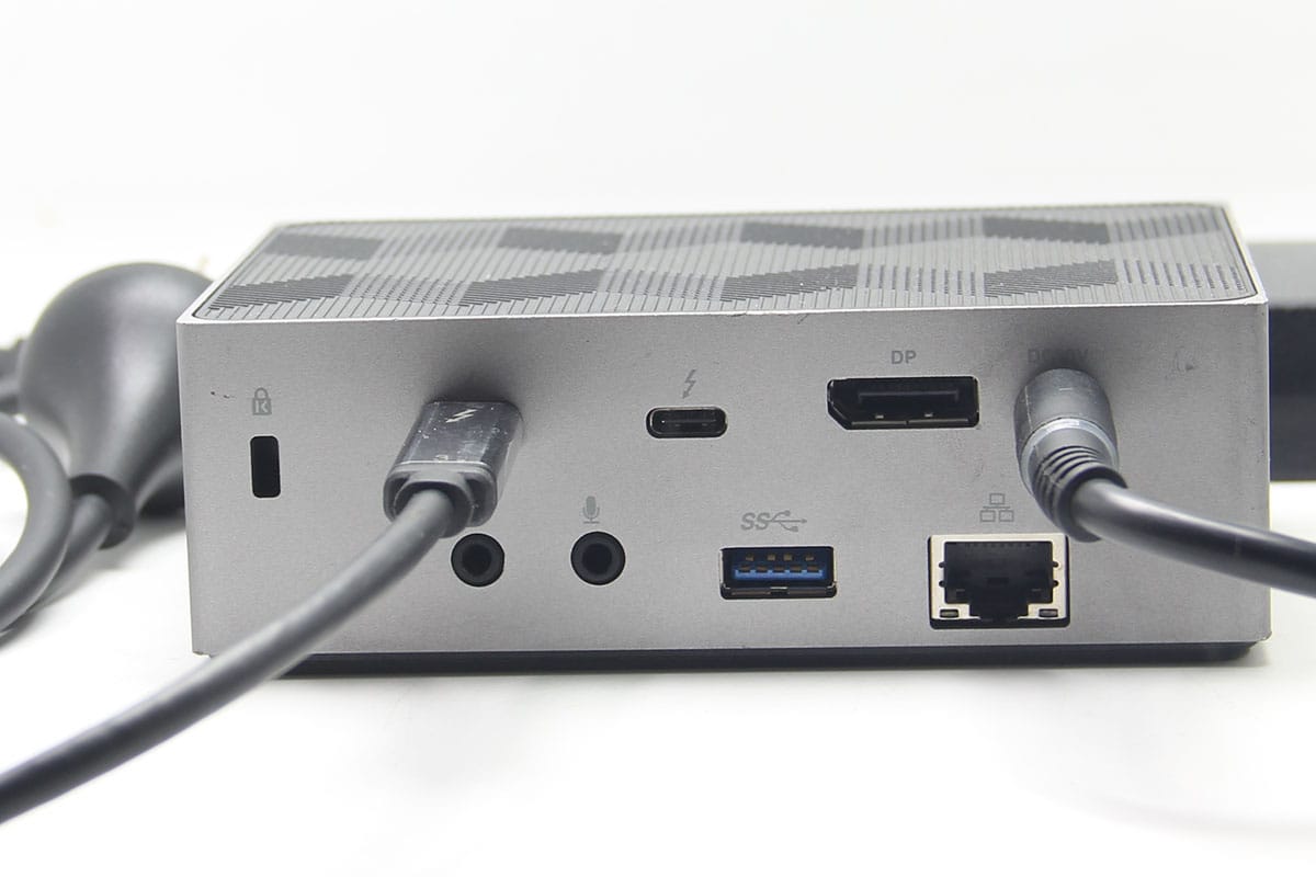 Thunderbolt™ 3 DV4K DOCK220 Docking Station with Power (Space Grey)兼容雷电3和全功能C扩展坞双4k 60hz 60瓦PD供电USBgen2 10G 网卡声卡