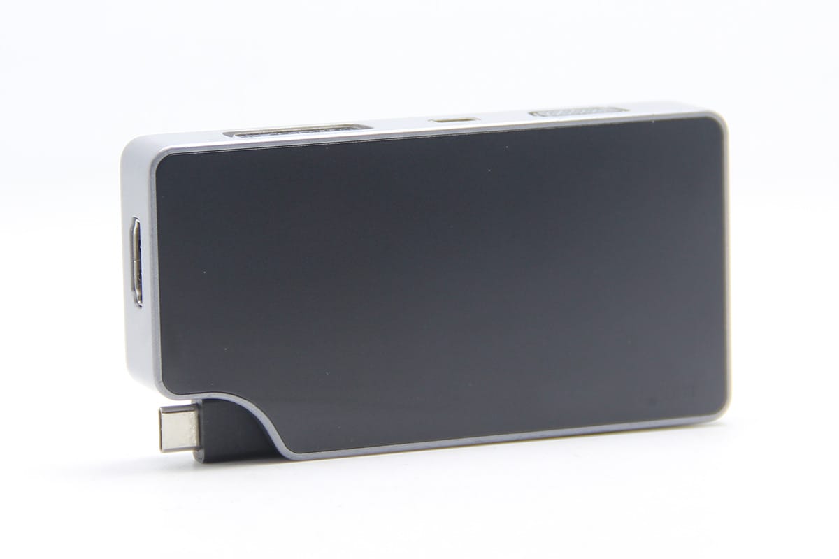 USB-C便携式95W供电笔记本雷电3外接DP1.2 HDMI2.0 4K 60hz显示器
