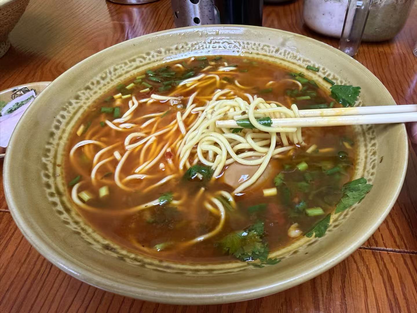贵州榕江村超-途径这里正好驻足休息，早上起来吃完早餐-顺路来看看村超场地