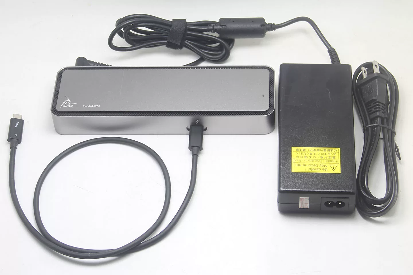 原装 MANTIZ 雷电3/4/5/C扩展坞 85瓦PD供电 外扩双DP和HDMI和VGA 双4K 60hz 雷电通道千兆网卡 USB3.0